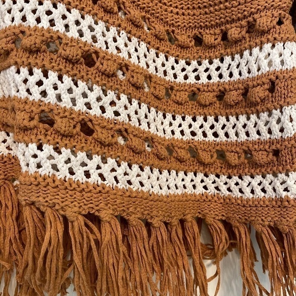 New - LOU & GREY fringe sweater - Picture 4 of 5